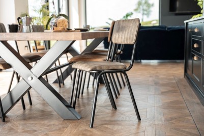 Arlington Chairs Around a Table